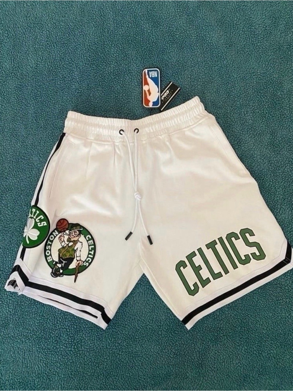 Men’s NBA Boston Celtics Shorts, Pro Standard, Size Medium, NWT